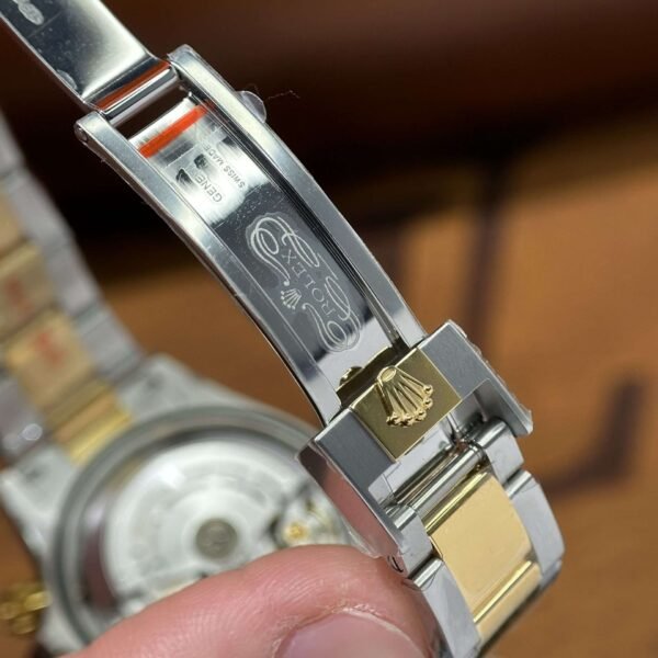 Rolex Cosmograph Daytona 126503 BT Factory High Quality Replica 40mm - Image 2