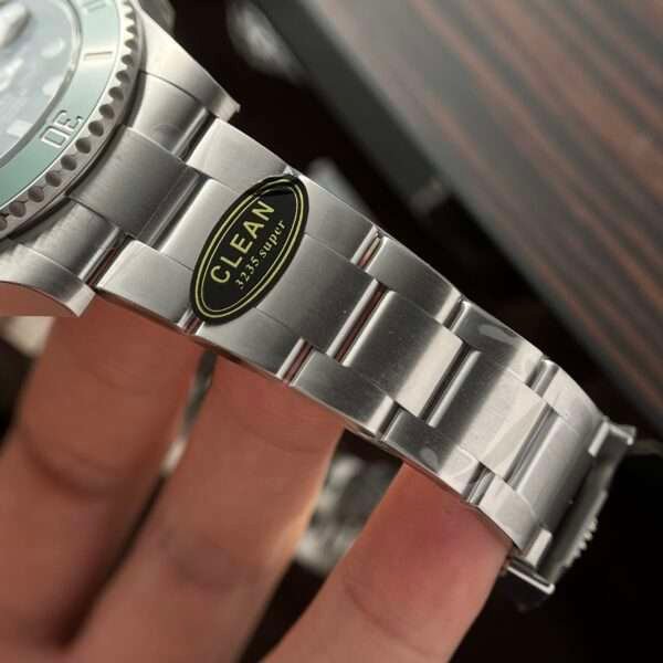 Rolex Replica Watch Submariner 126610LV Stabucks Clean Factory 40mm - Image 4